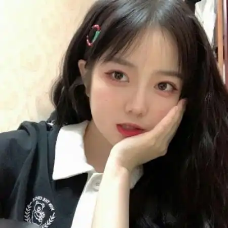qq头像女生超拽个性时光如沙子一般
